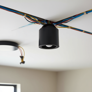 ขั้วหลอดไฟเบกาไลต์สีดำ E27 พร้อมเกลียวสำหรับโคมไฟเพดาน - Product Image 3