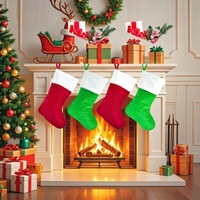 Chaussettes de Noël en velours de luxe, grandes, rouges et vertes, décorations suspendues pour cheminée, poignets en peluche, sacs cadeaux de Noël pour les fêtes