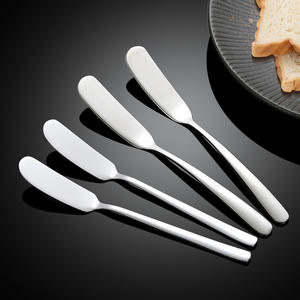 Ensemble de couteaux à beurre en acier inoxydable 20,5 cm, réutilisables, pour le pain, le fromage, la confiture, avec trous, origine Jieyang - Product Image 2