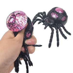 Nuevo Juguete Antiestrés de Halloween, Araña Dorada y Negra Brillante, Simulación Novedosa, Estilo Broma, de Goma Termoplástica Blanda - Product Image 1