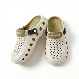 Sandali con Suola Massaggiante per Uomo, Zoccoli Estivi Unisex, Scarpe da Giardino Personalizzabili con Logo, Zoccoli Piatti in Eva per Uomo e Donna - Product Image 2