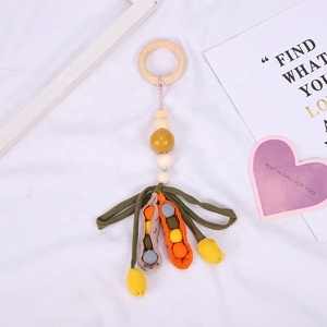 Juego de juguetes de madera de haya para bebé recién nacido, soporte de mordedor personalizado, juego de Juguetes - Product Image 4