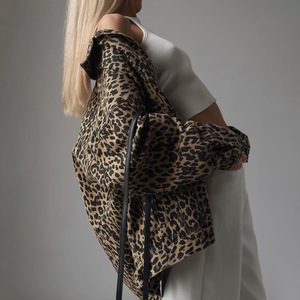 Giacca Casual in Denim con stampa leopardata da donna a forma di primavera ampia con tasche e bottoni alla moda Vintage in Denim di media lunghezza <span class=keywords><strong>SML</strong></span> - Product Image 4