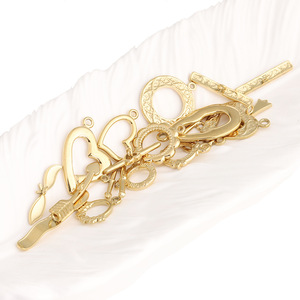 Hebilla de Joyería en Forma de Corazón de Acero Inoxidable, Chapada en Oro de 18k, para Fabricación de Pulseras, Componentes DIY, Diseño Floral en Relieve - Product Image 5