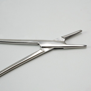 Porte-aiguilles chirurgical en acier inoxydable pour usage vétérinaire canin, instrument manuel réutilisable - Product Image 2