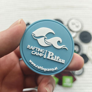 Yüksek Kaliteli Özel Futbol Kulübü 3D Kauçuk PVC Silikon TPU Logolu Ütüyle Yapışan Etiketler Giysi Şapkalar için - Product Image 2