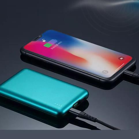 Заводское мини портативное зарядное устройство Power Banks 10000 мАч 20000 мАч Power Bank с двумя портами OEM Индивидуальное зарядное устройство