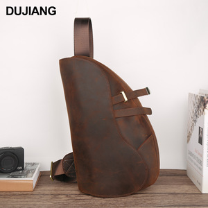 กระเป๋าหนังแท้ Dujiang สำหรับผู้ชาย สะพายข้าง ความจุเยอะ สไตล์เรโทร ทรงอานม้า เหมาะสำหรับกิจกรรมกลางแจ้ง กระเป๋าสะพายไหล่ลำลอง - Product Image 2