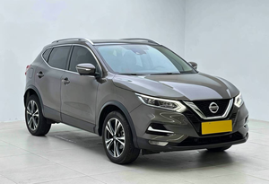 Nissan Qashqai 2.0L XV Premium 2022 Edizione Lusso SUV di Medie-Grandi Dimensioni con Tetto Apribile Cambio Automatico Guida a Sinistra Telecamera Posteriore Ampio Spazio - Product Image 3