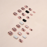 Ongles artificiels faits main R780 en gros avec colle pour projets et idées créatives et uniques de nail art DIY