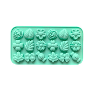 18-teiliges Lebensmittelechtes Antihaft-Schokoladen- und Bonbonformen-Set mit Blumen- und Blattmotiven aus Silikon für Dekorative Backwaren und Eiswürfel - Product Image 5