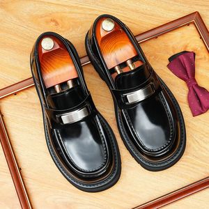 Zapatos Formales de Hombre 2025, Nueva Moda Original de Alta Calidad, Talla Grande, Estilo Vintage, con Cordones, Punta en Pico, Antideslizantes, para Oficina y Carrera Profesional - Product Image 4