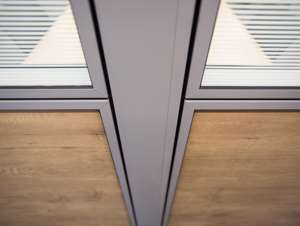 Mur de séparation d'écran de panneau de verre de cadre visible moderne - Product Image 5