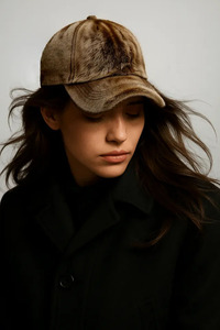 فرو صناعي بني دافئ عالي الجودة - Product Image 2