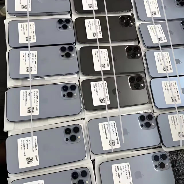 Wholesale Unlocked Used for iPhone XR 14promax13pro15promax Models with Original Genuine 8GB RAM US Version GSM Cellular 5G