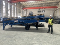 Pont d'accès mobile hydraulique pliable pour le chargement de conteneurs