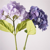 Bunga Hydrangea Sutra Buatan Berkualitas Tinggi dengan Sentuhan Alami untuk Dekorasi Pernikahan