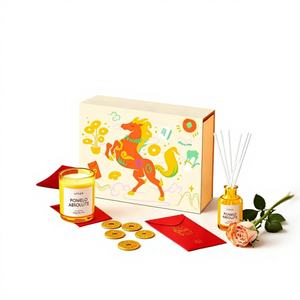 Cérémonie <span class=keywords><strong>de</strong></span> l'arrivée du Cheval du Nouvel An Chinois : Coffret Cadeau en Peluche Courte Créative et Culturelle, 31-50cm, Édition Spéciale Festival du Printemps - Product Image 1