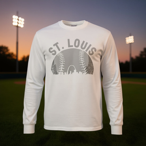 Camiseta de manga larga con diseño del horizonte de St. Louis Baseball - Product Image 3