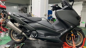 Accesorios del sistema de escape de la motocicleta de acero inoxidable modificado del mercado de accesorios de alto rendimiento de la venta de la fábrica para Yamaha <span class=keywords><strong>TMAX</strong></span> 560 - Product Image 6