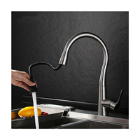 Robinet de cuisine haut de gamme Chrome 304 acier inoxydable brossé rotatif robinet d'évier d'eau chaude et froide robinet d'évier de cuisine