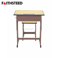 Ensemble bureau et chaise pour étudiants avec structure en acier robuste, réglable en hauteur, ergonomique, bureau scolaire individuel pour établissement de formation