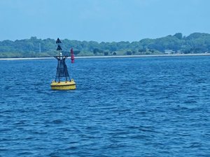 Matériau HDPE <span class=keywords><strong>Bouée</strong></span> <span class=keywords><strong>de</strong></span> quai <span class=keywords><strong>en</strong></span> plastique Ponton flottant <span class=keywords><strong>Bouée</strong></span> <span class=keywords><strong>de</strong></span> <span class=keywords><strong>sauvetage</strong></span> <span class=keywords><strong>en</strong></span> <span class=keywords><strong>mer</strong></span> Fournitures marines <span class=keywords><strong>Bouée</strong></span> flottante d'amarrage - Product Image 2
