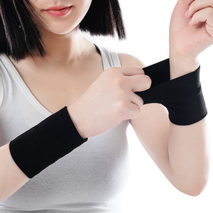Attelle de soutien respirante pour <span class=keywords><strong>le</strong></span> poignet, pour <span class=keywords><strong>le</strong></span> <span class=keywords><strong>syndrome</strong></span> <span class=keywords><strong>du</strong></span> <span class=keywords><strong>canal</strong></span> <span class=keywords><strong>carpien</strong></span>, manchon de compression médical pour <span class=keywords><strong>le</strong></span> soulagement de la douleur - Product Image 4