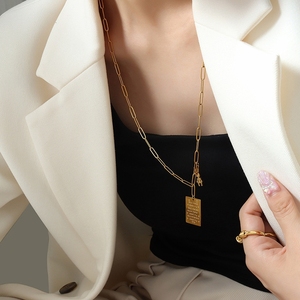 Collier long rectangulaire en acier titane avec pendentif lapin animal, chaîne de pull, ne se décolore pas, M032 - Product Image 2