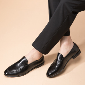 Zapatos de Hombre Casuales Retro Vintage de Cuero Genuino con Cordones, Impermeables y Transpirables, para Bodas, Venta al Por Mayor - Product Image 1