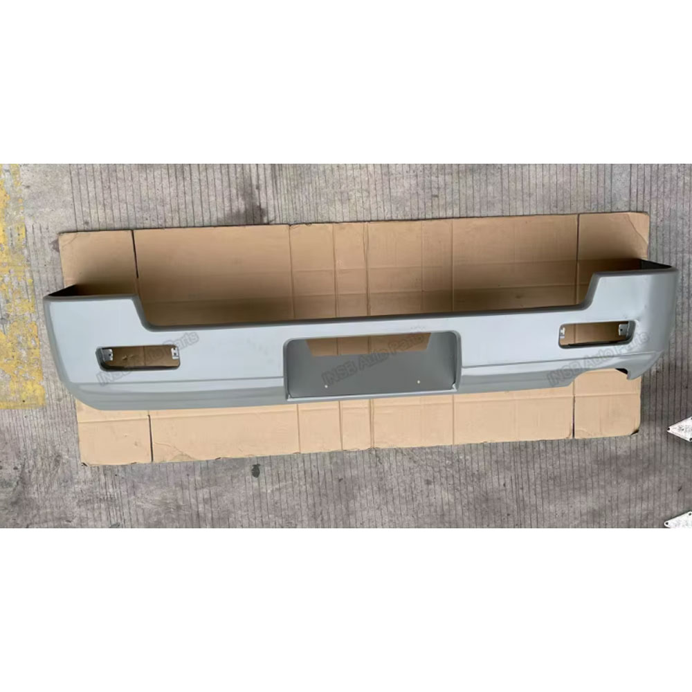 ミツビシ・フuso ローザバス用リアバンパー新品 (1999-2007年対応)