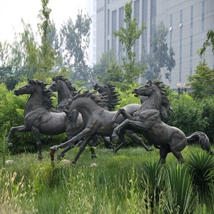 Escultura grande de Metal fundido para jardín, 5 caballos de bronce, caballos <span class=keywords><strong>salvajes</strong></span> - Product Image 1