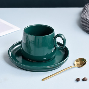 Taza de Café Personalizable con Acabado Mate, Estilo Nórdico y Minimalista, Regalo para Parejas, para Desayuno o Agua - Product Image 4