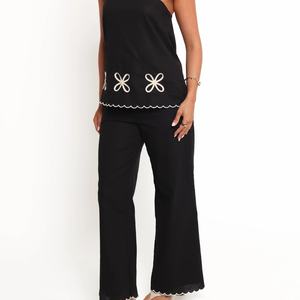 Traje de Dos Piezas para Mujer, Bordado Floral de Excelente Calidad, Estilo Casual, Algodón/Lino Sólido, Personalizado OEM - Product Image 2