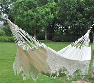 Hamaca de algodón blanco con borla, columpio colgante para exteriores para Patio, jardín, Camping, soporte para árbol incluido - Product Image 2