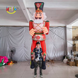 Casse-Noisette de Noël Géant Gonflable à LED Marionnette pour Parade de Rue - Product Image 4