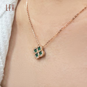 Uxury-Colgante de oro de 18 quilates con circonita, colgante de 18 quilates - Product Image 3