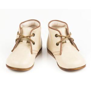 <span class=keywords><strong>Botas</strong></span> <span class=keywords><strong>de</strong></span> cuero <span class=keywords><strong>de</strong></span> grano completo para niñas, botines con cordones, color Beige - Product Image 2