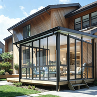 Véranda de jardin d'hiver en verre, design triangulaire en verre trempé, pour villa indépendante, résidence privée, espace de loisirs et de détente dans la cour