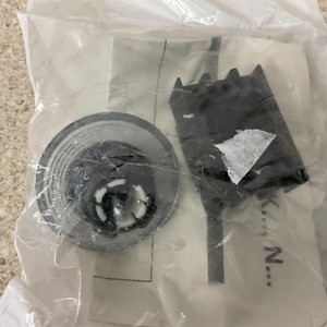 Baru Original Siap Baru Original Siap 101163567 Gudang Otomasi Industri PLC Programming Controller - Product Image 1