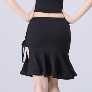 Listo <span class=keywords><strong>para</strong></span> enviar, falda de baile latino negro/rojo <span class=keywords><strong>para</strong></span> mujer, traje, falda Irregular, poliéster, <span class=keywords><strong>para</strong></span> entrenamiento de Ballet S-2XL, ropa de actuación - Product Image 4