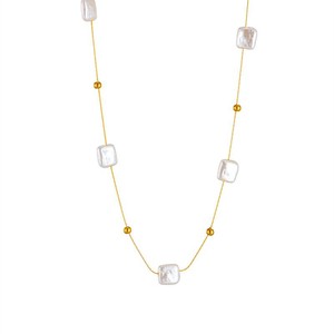 European American Style Square Pearl Chain Titanium Steel Clavicle Necklace Women's Everyday Wear Gold Color Geometric Design - Product Image 5