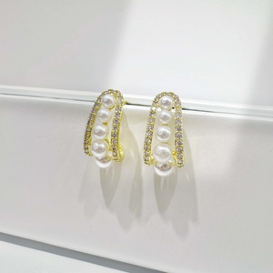 wholesale plata 925 sterling <b>silver</b> 18K Gold Plated <b>Huggie</b> Earring Romantic teacher handmade wedding Freshwater Pearl earrings - Product Image 4