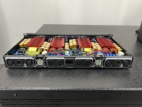 D Sınıfı 4 Kanallı 1U 4x1300W Dijital Aktif AC Güçlü 8 Ohm Profesyonel Subwoofer Stereo Ses Ekipmanı/amfileri/hoparlör