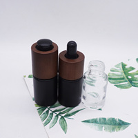 Flacon d'emballage de cosmétiques de luxe, 10 pièces, bouteille en verre noir givré avec capuchon en bambou foncé, 15ml