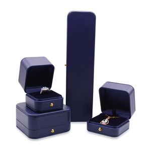 Cổ Điển Thiết Kế Sang Trọng Nhung Kết Cấu Đồ Trang Sức Đóng Gói Hộp Du Lịch Xách Tay Vòng Đeo Tay Dài Chuỗi Tổ Chức Hiển Thị Đồ Trang Sức Trường Hợp - Product Image 6