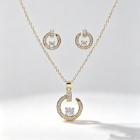 Parure de bijoux en laiton plaqué or 18 carats, forme fer à cheval, avec zircone cubique, collier et boucles d'oreilles, pour femme, élégante, pour mariage et soirée