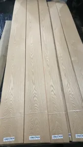 Wholesale Natural Solid Natural Wood Veneer Mountain Grain Red Oak Veneer For Decorating Panel Flooring Furniture