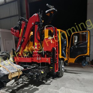 Macchine forestali Z Kran Holzkran Forstkran con Winch <span class=keywords><strong>foresta</strong></span> Holzladekran Seilwinde <span class=keywords><strong>Forst</strong></span> rimorchio forestale - Product Image 6