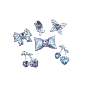 Casing ponsel sampah Bling mewah logam ornamen dekorasi Logo merek desainer dengan berlian imitasi Aksesori kerajinan DIY 0004 - Product Image 1